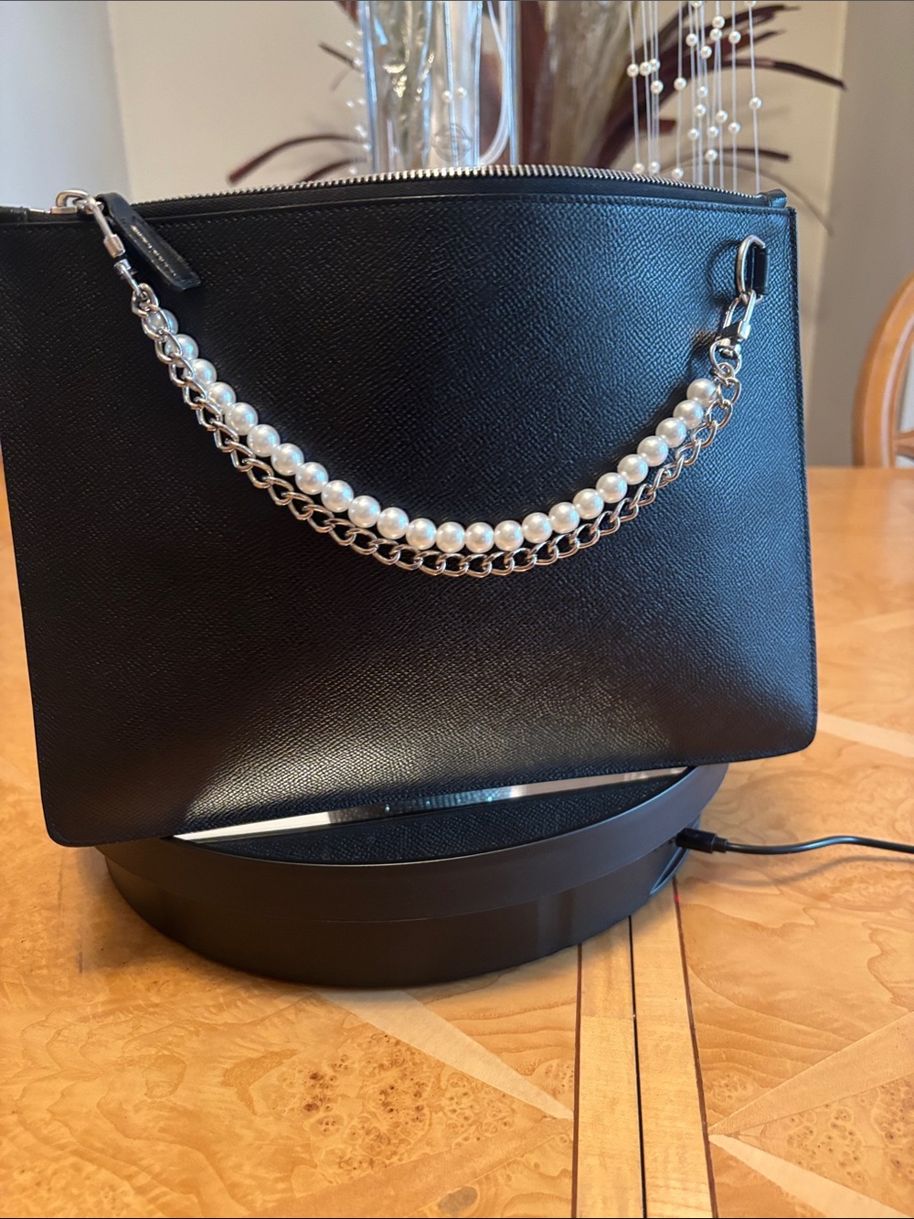 LIKE NEW Dunhill XL LEATHER CLUTCH/WRISTLET